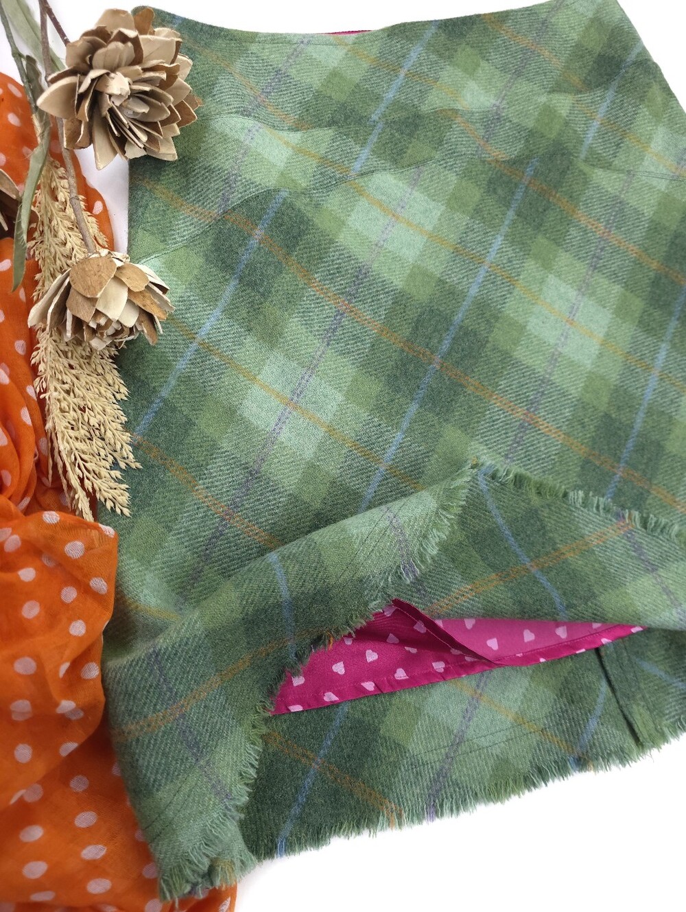 Ness Green Plaid Wool Skirt with Pink Heart Lining Sz 12